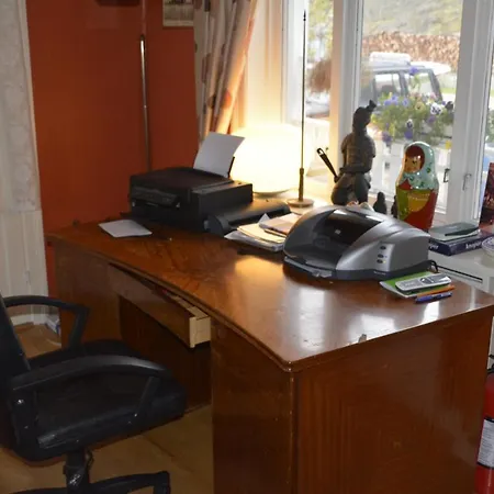 Angelas White House Vendégház *