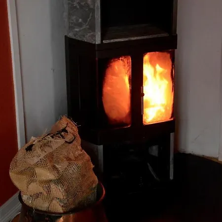 Angelas White House Vendégház